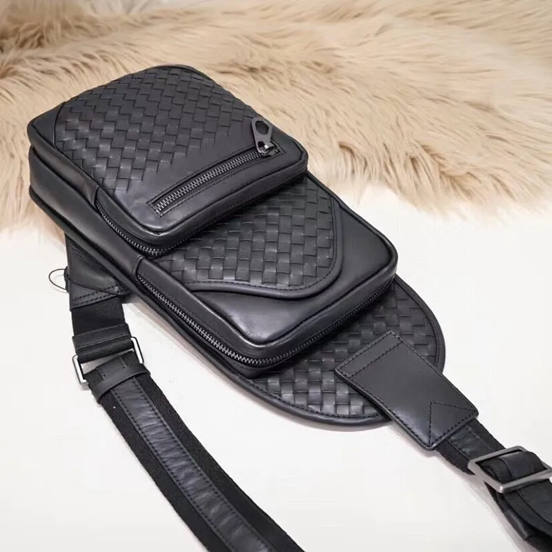 All categories 💚 Top version men’s bags 💚 BV 2024 new BV chest bag